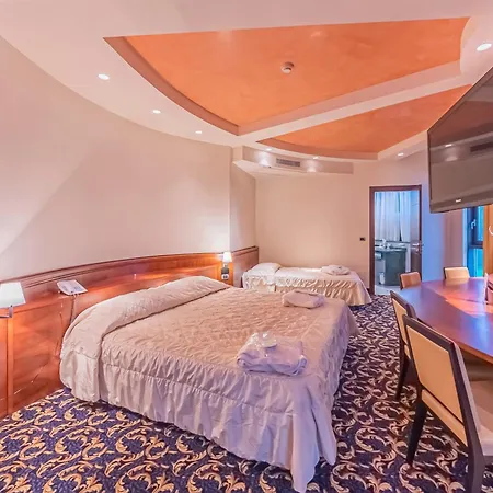 Dado International 4* Parma