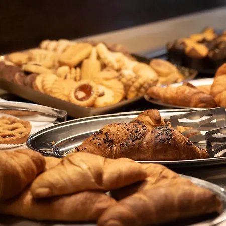 Szálloda Dado International 4*