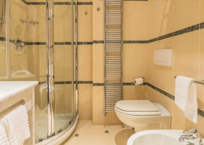 Dado International Hotel Parme