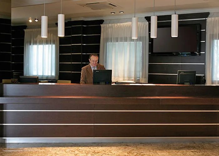 Dado International 4* Parma