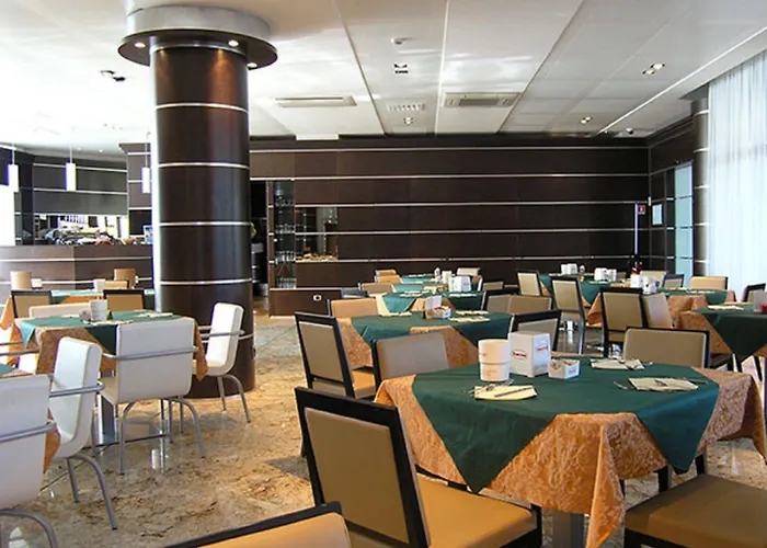 Dado International 4* Parme