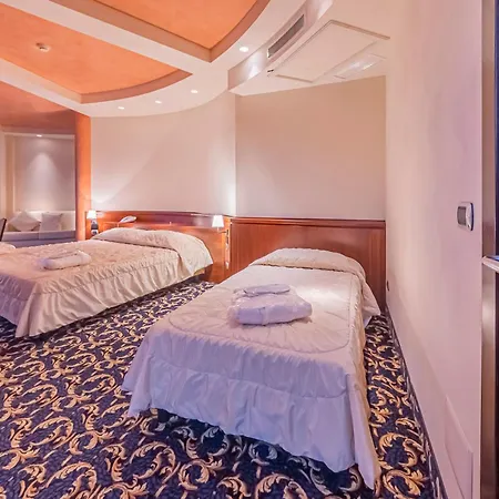 Dado International Ξενοδοχείο Πάρμα