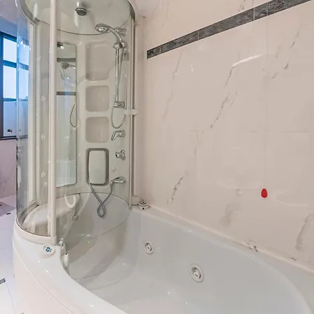 Dado International Hotel