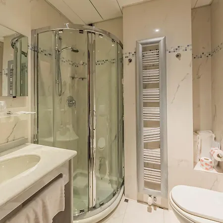 Отель Dado International 4*