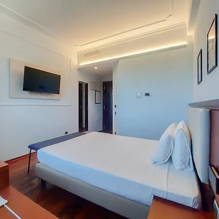 Dado International Πάρμα