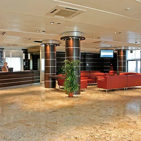 Ξενοδοχείο Dado International 4*