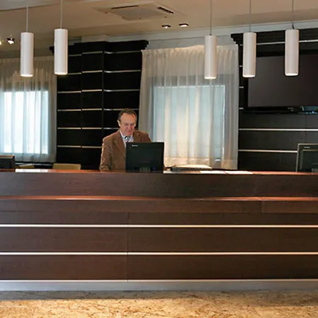 Dado International 4* Парма