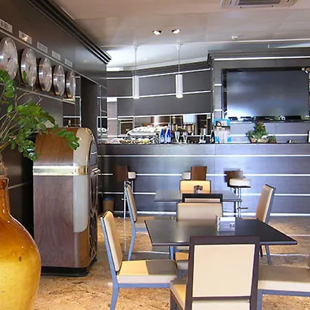 Dado International Отель 4*