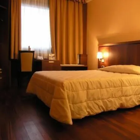 Dado International Ξενοδοχείο Πάρμα