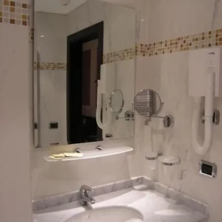 Dado International Ξενοδοχείο