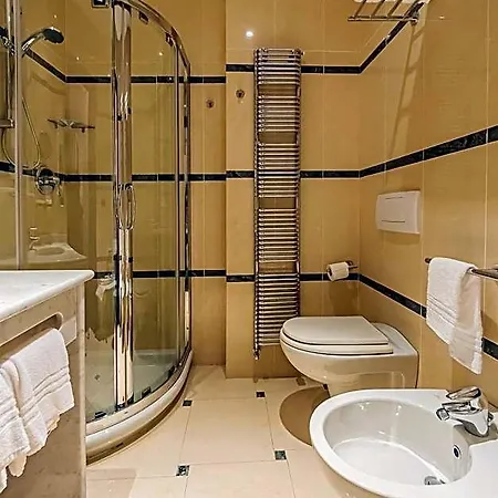 Dado International Hotel