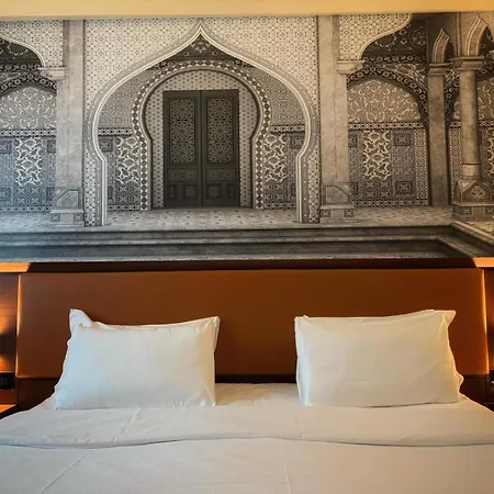 Dado International Hotel 4*