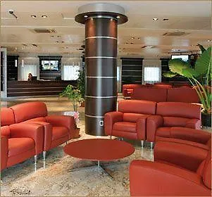 Dado International Hotel 4*