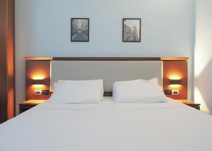 Hotel Dado International