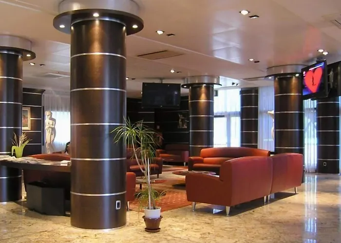 Dado International 4*